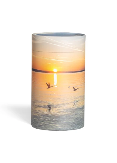 Urnerør med solnedgang